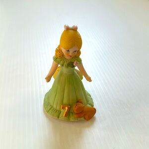 Enesco Growing Up Birthday Girls Age 7 NWT